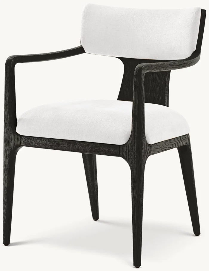 4KH 2025 01 17T185137.104 2 Ragno Dining set