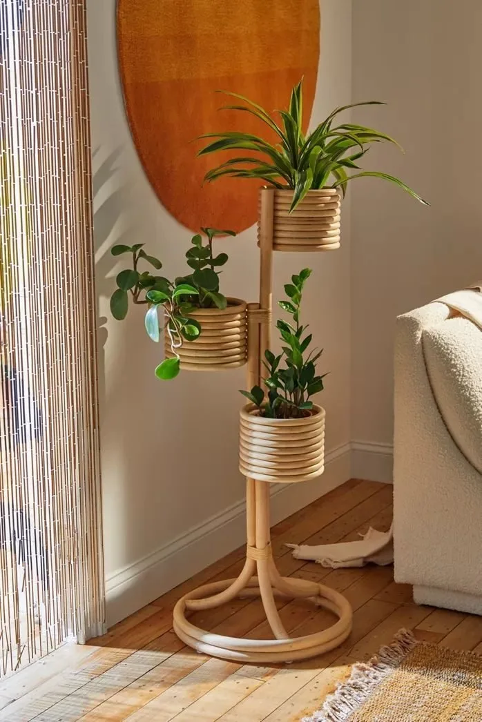Uclü Plant Holder - Image 1