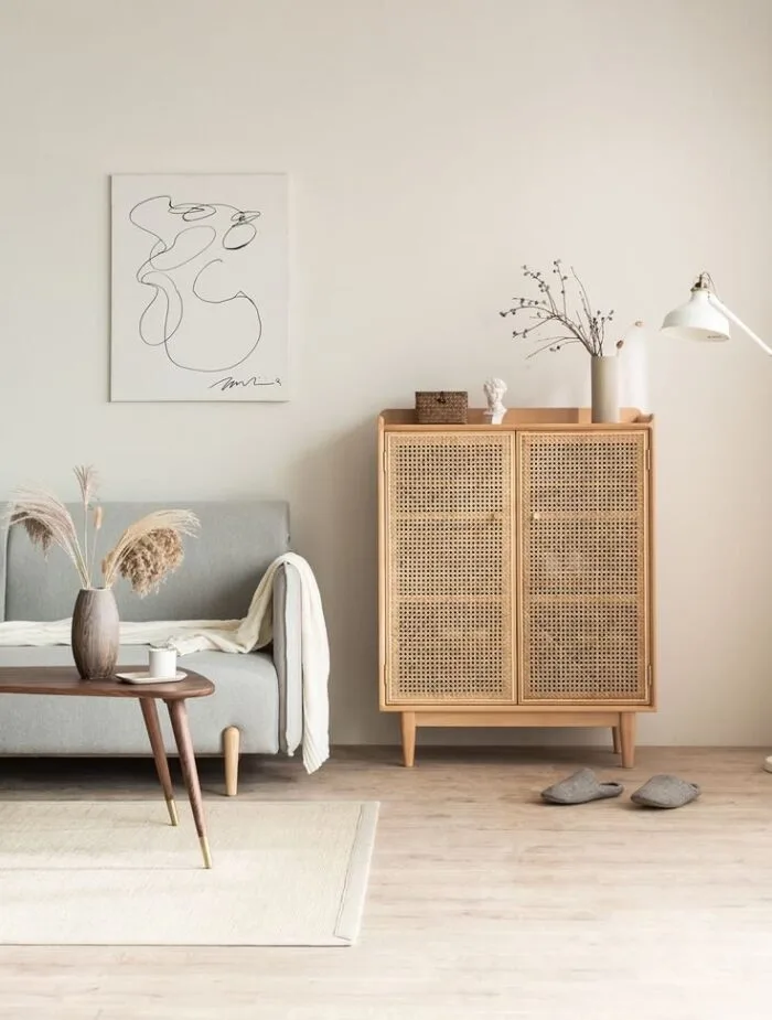 Calzado Beech Shoe Cabinet - Image 1