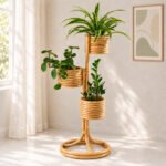 Uclü Plant Holder