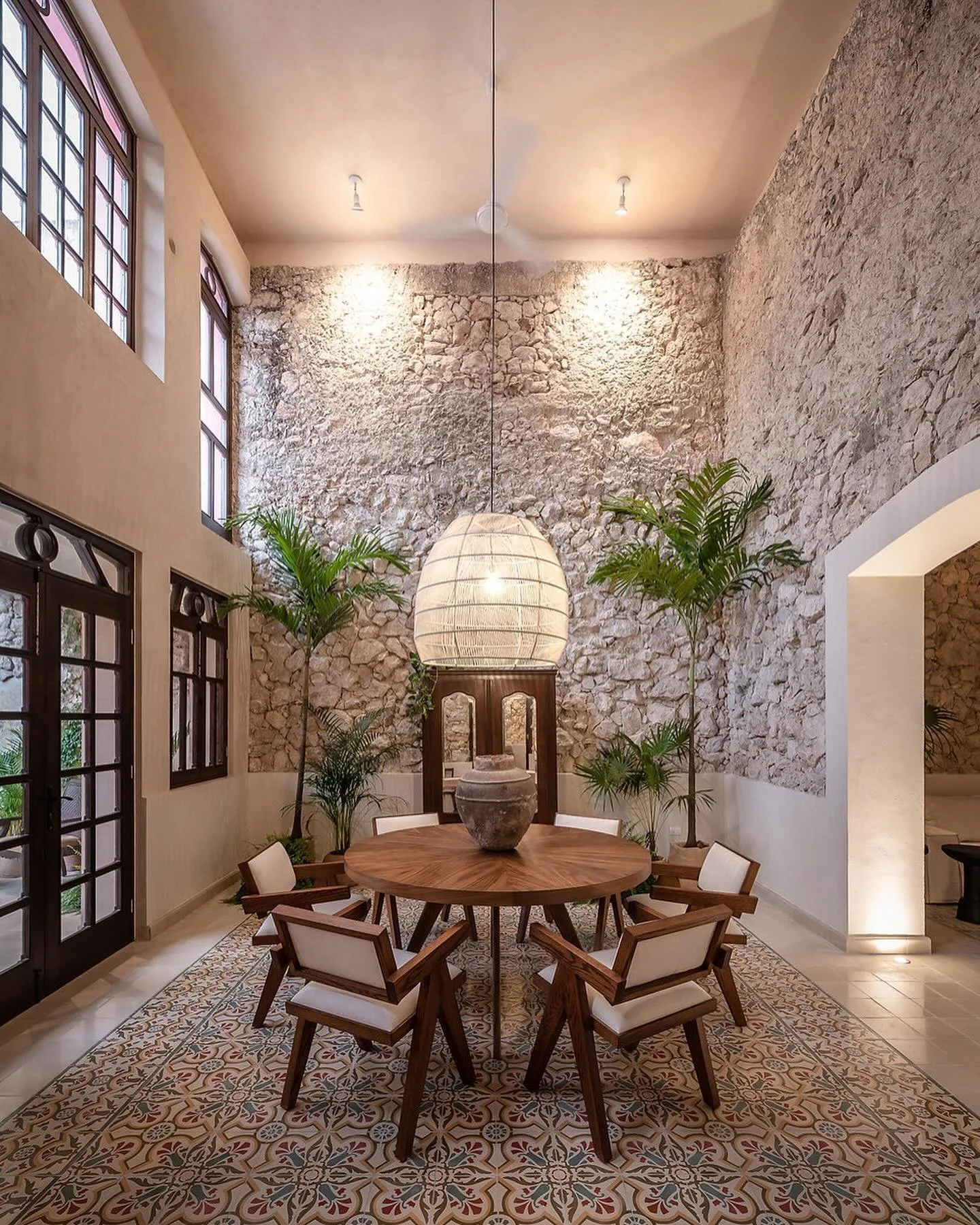 Pietre Dining set - Image 2