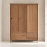 Gloria Closet - Image 2