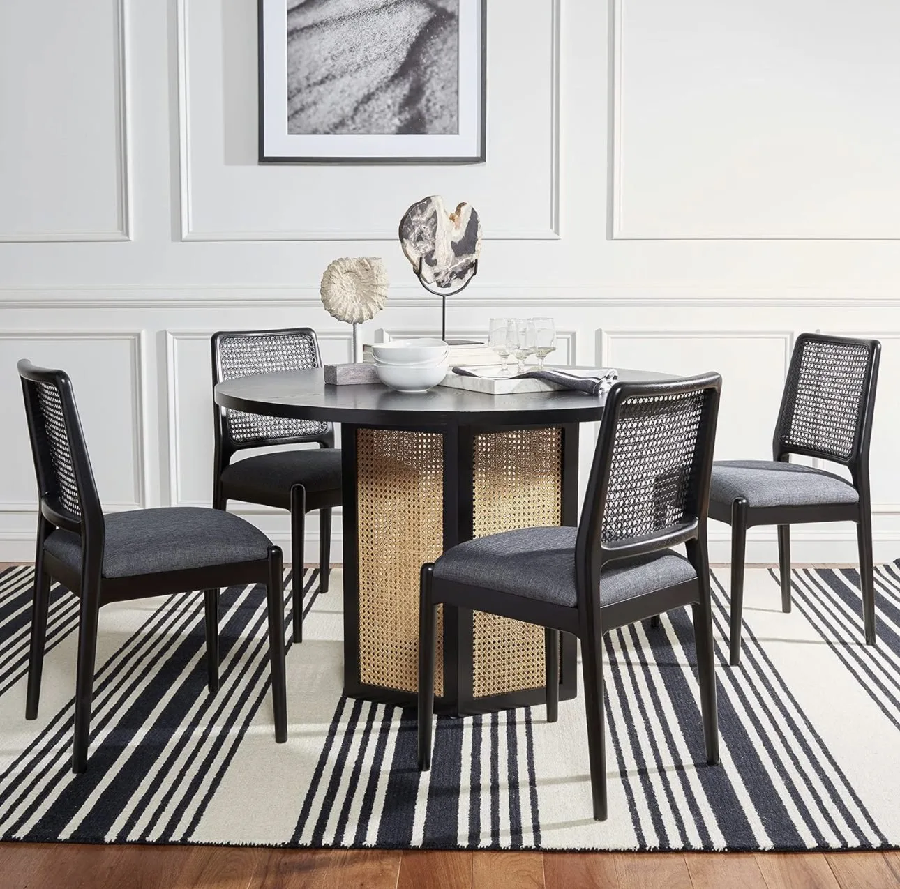 Esa Dining Set