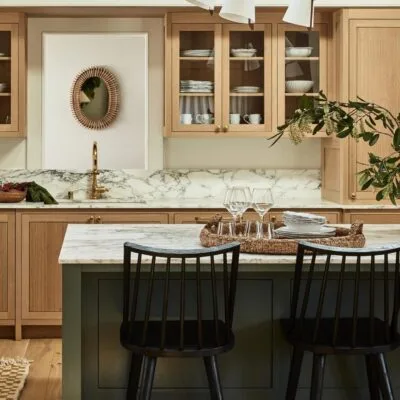 Willard Kitchen - Luxury kitchen cabinets Egypt by Royal Garden, Counter Wood Natural Beech Wood classic natural wood kitchen design