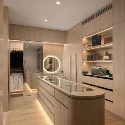 La moda Dressing room - Luxury custom dressing room Egypt by Royal Garden, fashion-forward contemporary wardrobe design