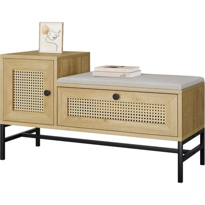 GUEST 409ffe81 5854 4969 8c94 93f7a5e9b32e Camú Shoe Cabinet